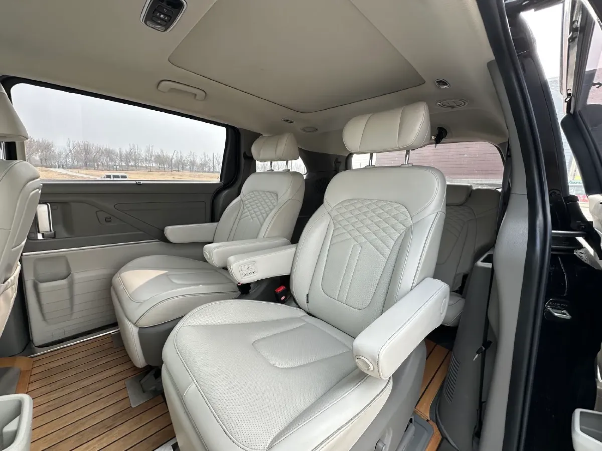 2021 Hyundai Custo 2.0T 236HP L4 8AT,autocango,china used car exporter,china ev exporter,chinese used car exporter,chinese used ev exporter