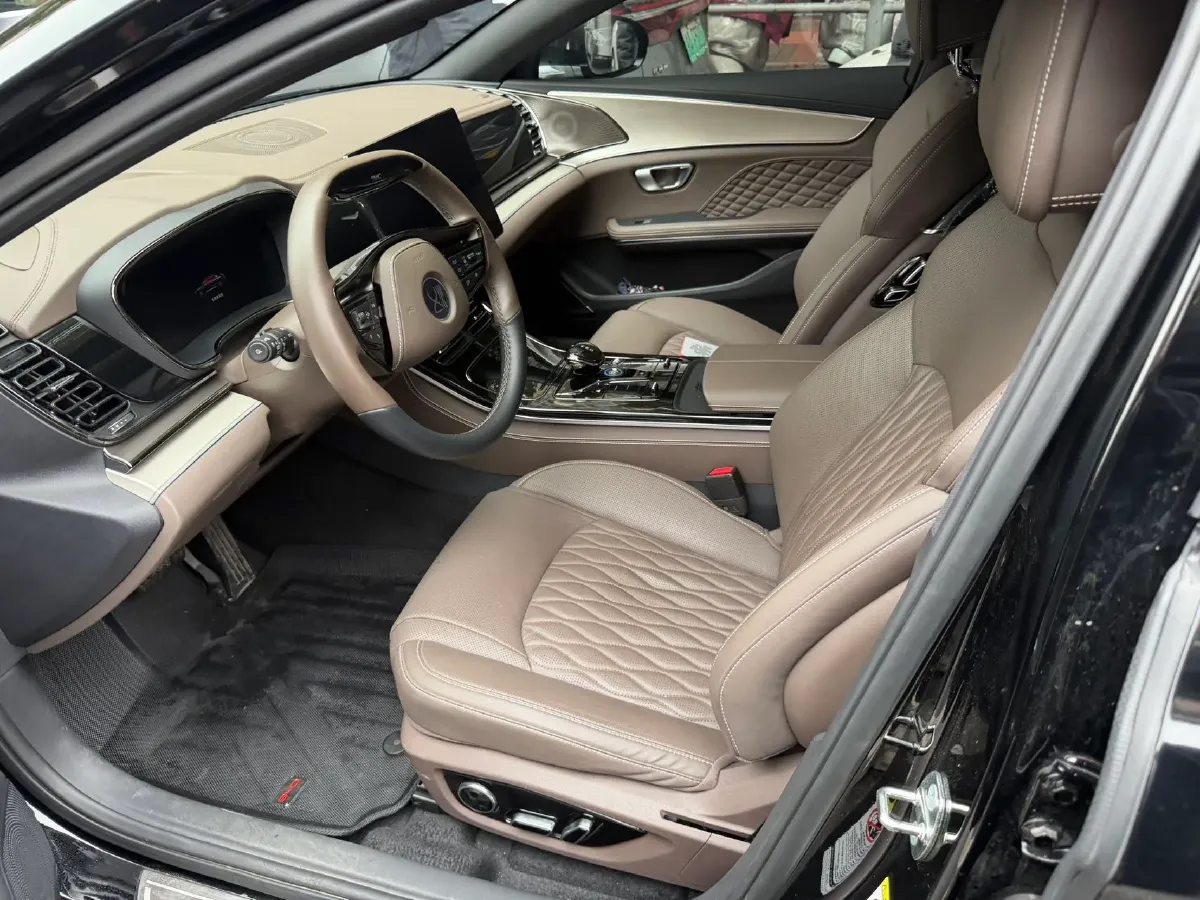 2024 BYD Han BEV 60.48KWH,autocango,china used car exporter,china ev exporter,chinese used car exporter,chinese used ev exporter