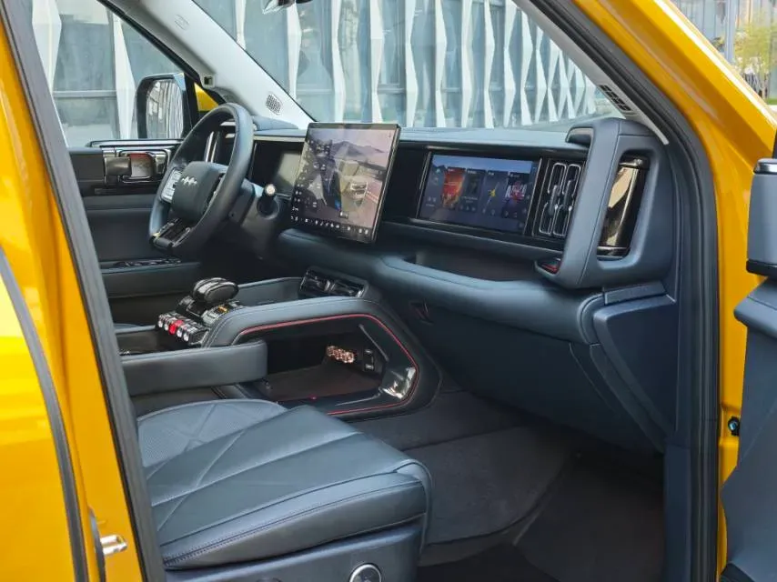 2023 FangChengBao Bao 5 1.5T 194HP L4 E-CVT PHEV 31.8KWH,autocango,china used car exporter,china ev exporter,chinese used car exporter,chinese used ev exporter