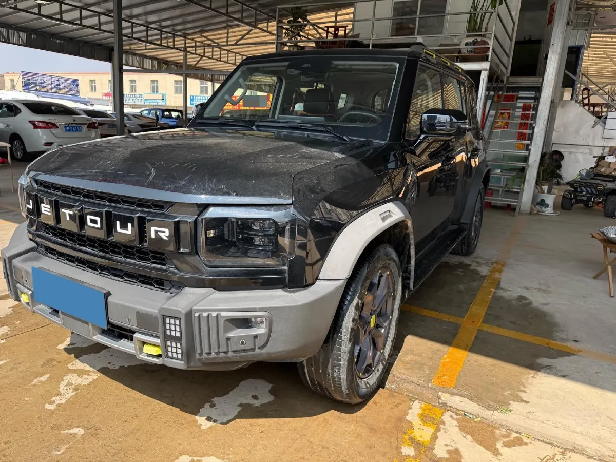 2023 Jetour Traveller 2.0T 254HP L4 7DCT,autocango,china used car exporter,china ev exporter,chinese used car exporter,chinese used ev exporter