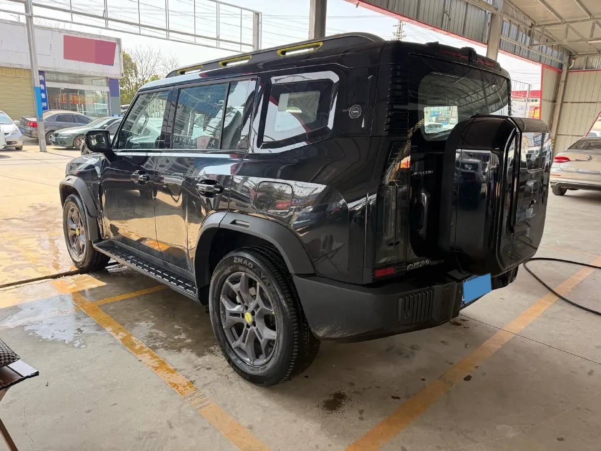 2023 Jetour Traveller 2.0T 254HP L4 7DCT,autocango,china used car exporter,china ev exporter,chinese used car exporter,chinese used ev exporter