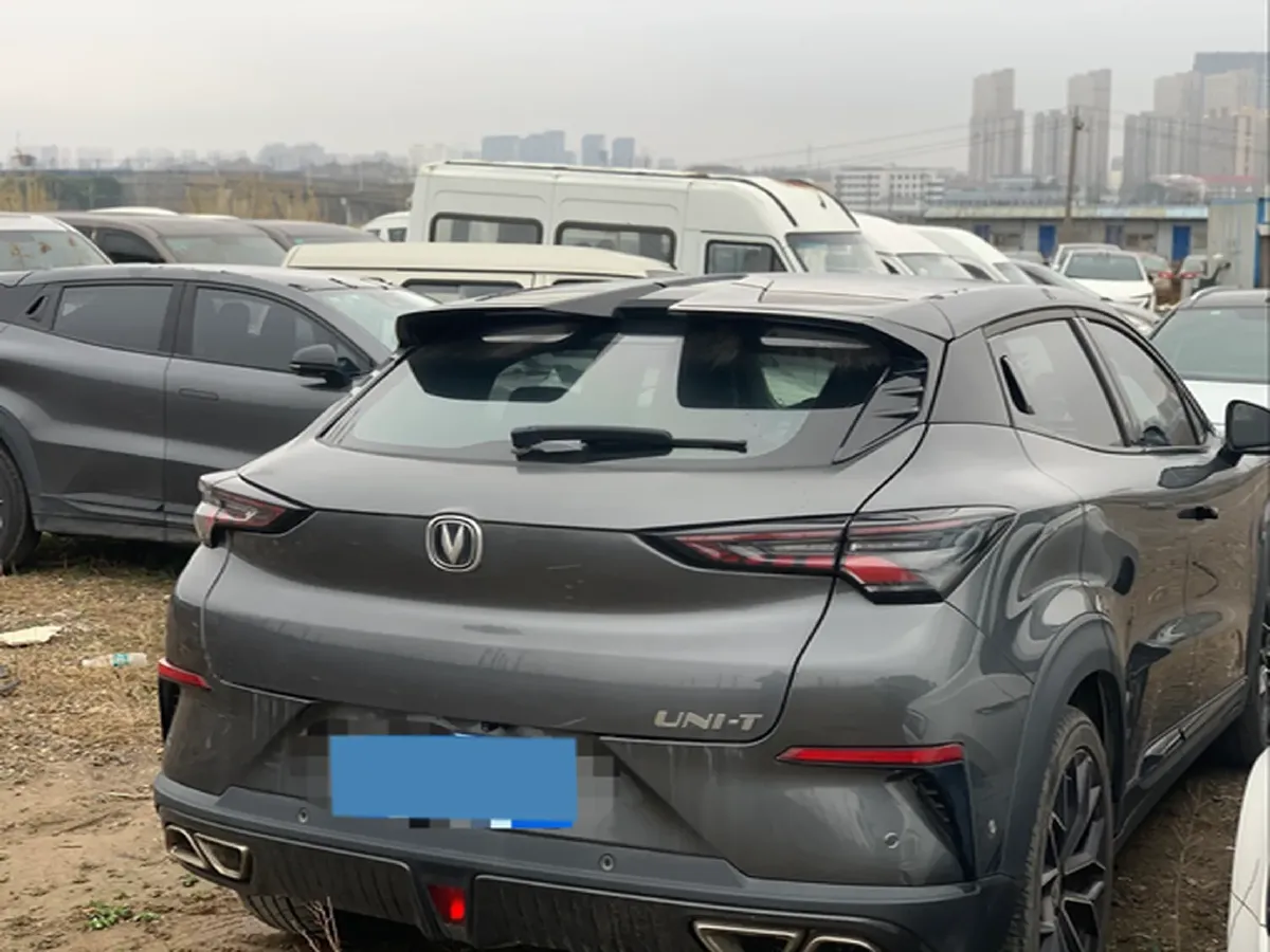 2022 ChangAn UNI-T 1.5T 188HP L4 7DCT,autocango,china used car exporter,china ev exporter,chinese used car exporter,chinese used ev exporter