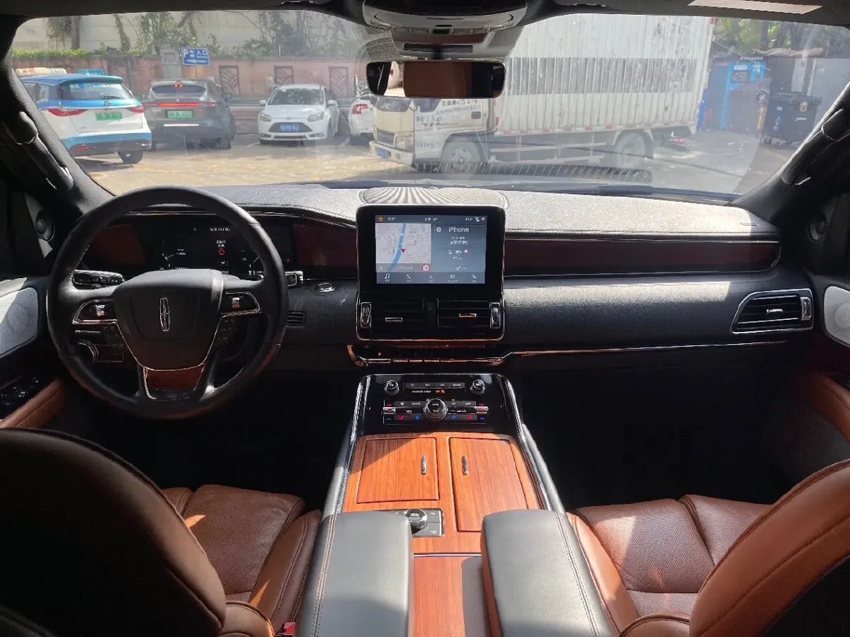 2019 Lincoln Navigator 3.5T 388HP V6 10AT,autocango,china used car exporter,china ev exporter,chinese used car exporter,chinese used ev exporter