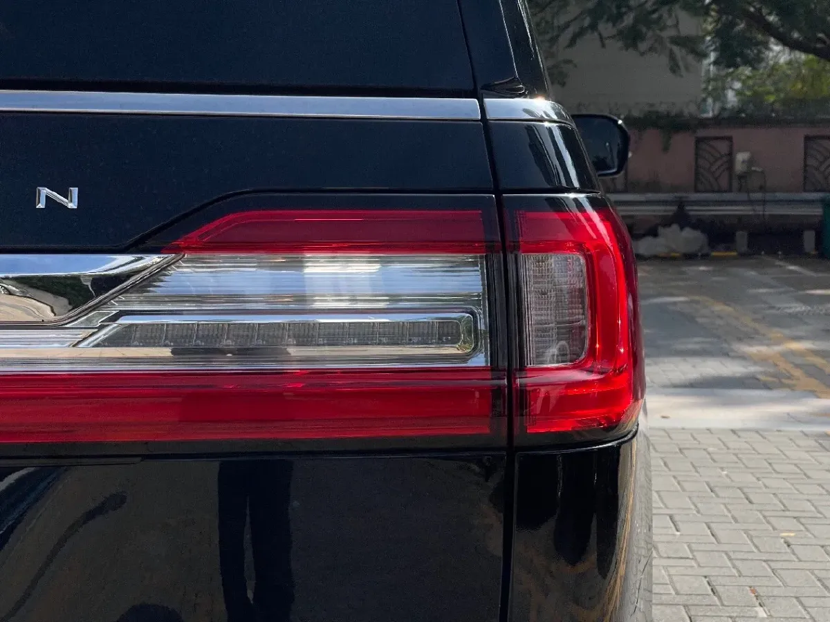 2019 Lincoln Navigator 3.5T 388HP V6 10AT,autocango,china used car exporter,china ev exporter,chinese used car exporter,chinese used ev exporter