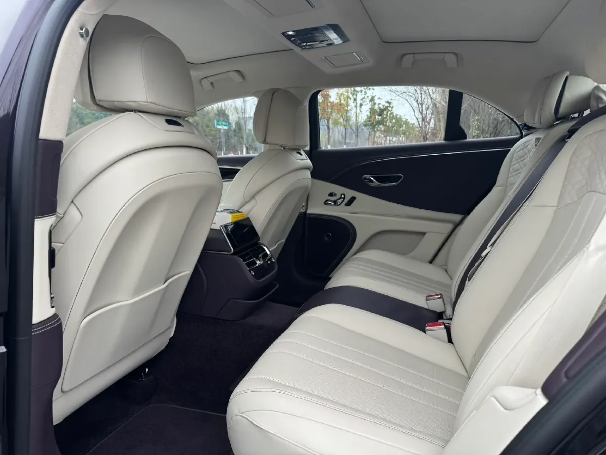 2024 Bentley Flying Spur 4.0T 549HP V8 8DCT,autocango,china used car exporter,china ev exporter,chinese used car exporter,chinese used ev exporter