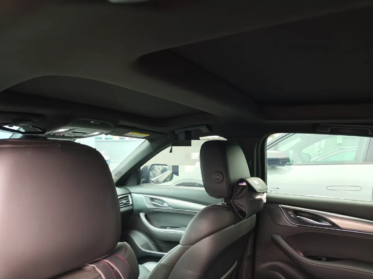 2024 Cadillac CT5 2.0T 237HP L4 10AT,autocango,china used car exporter,china ev exporter,chinese used car exporter,chinese used ev exporter