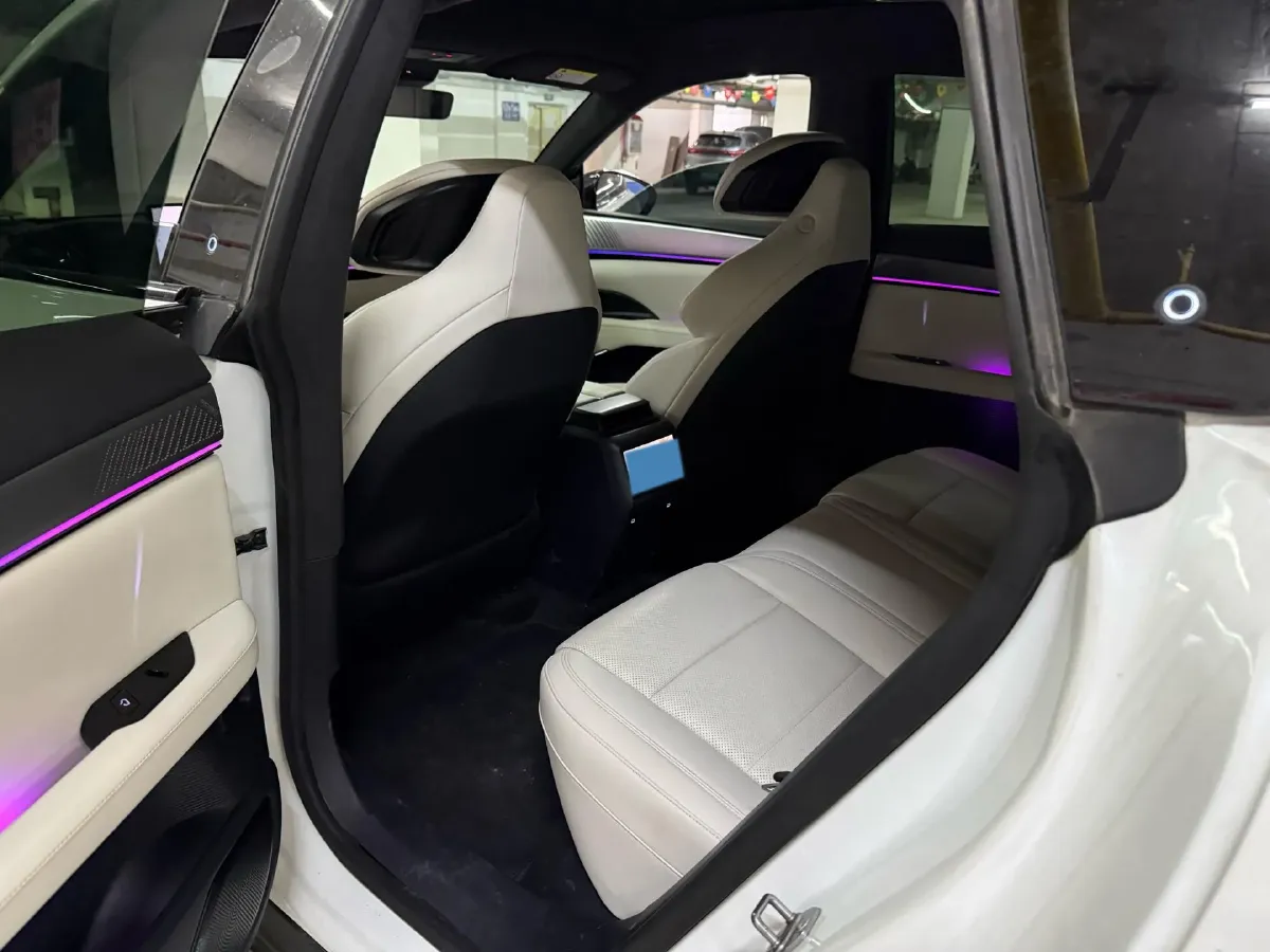 2023 Honda CR-V 2.0L 150HP L4 E-CVT PHEV 17.7KWH,autocango,china used car exporter,china ev exporter,chinese used car exporter,chinese used ev exporter