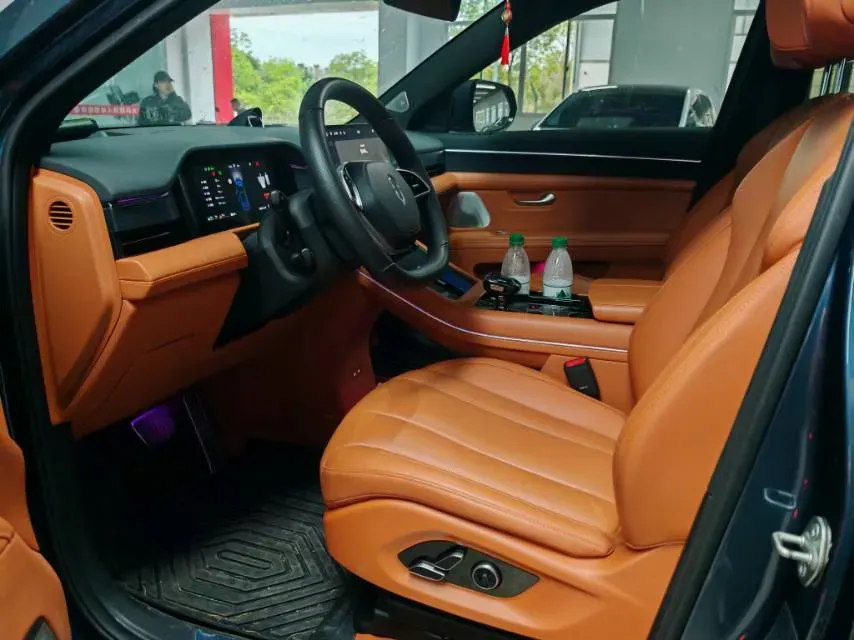 2024 AITO AITO M7 1.5T 152HP L4 REEV 42KWH,autocango,china used car exporter,china ev exporter,chinese used car exporter,chinese used ev exporter