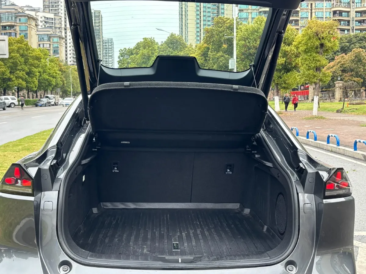 2023 Deepal SL03 1.5L 95HP L4 REEV 28.39KWH,autocango,china used car exporter,china ev exporter,chinese used car exporter,chinese used ev exporter