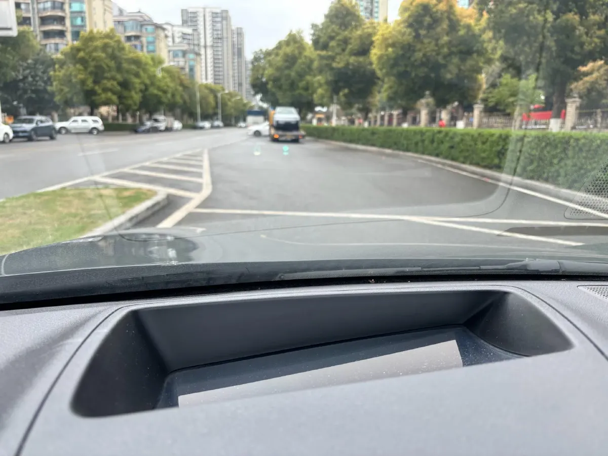 2023 Deepal SL03 1.5L 95HP L4 REEV 28.39KWH,autocango,china used car exporter,china ev exporter,chinese used car exporter,chinese used ev exporter