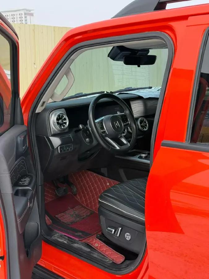 2023 Tank 300 2.0T 227HP L4 8AT,autocango,china used car exporter,china ev exporter,chinese used car exporter,chinese used ev exporter