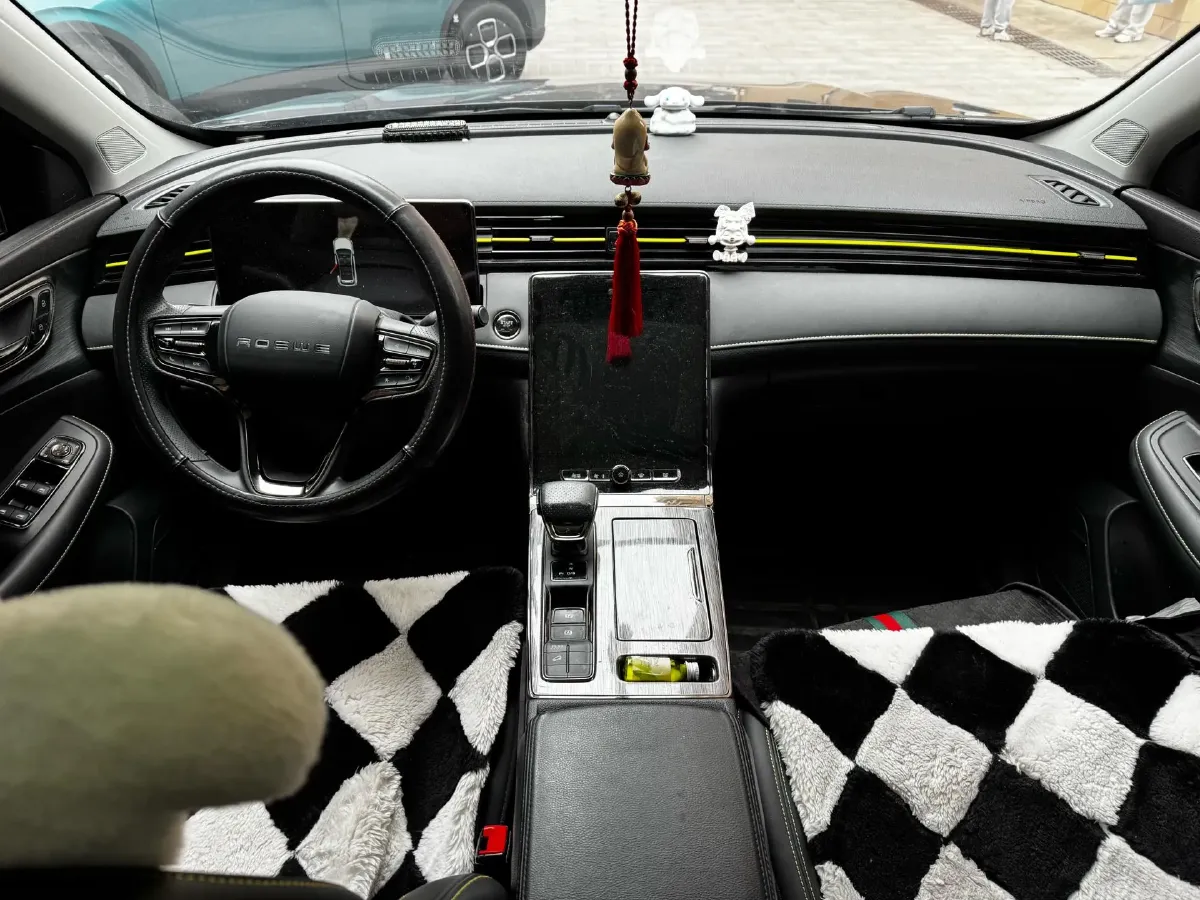 2021 Roewe RX5 1.5T 181HP L4 7DCT,autocango,china used car exporter,china ev exporter,chinese used car exporter,chinese used ev exporter