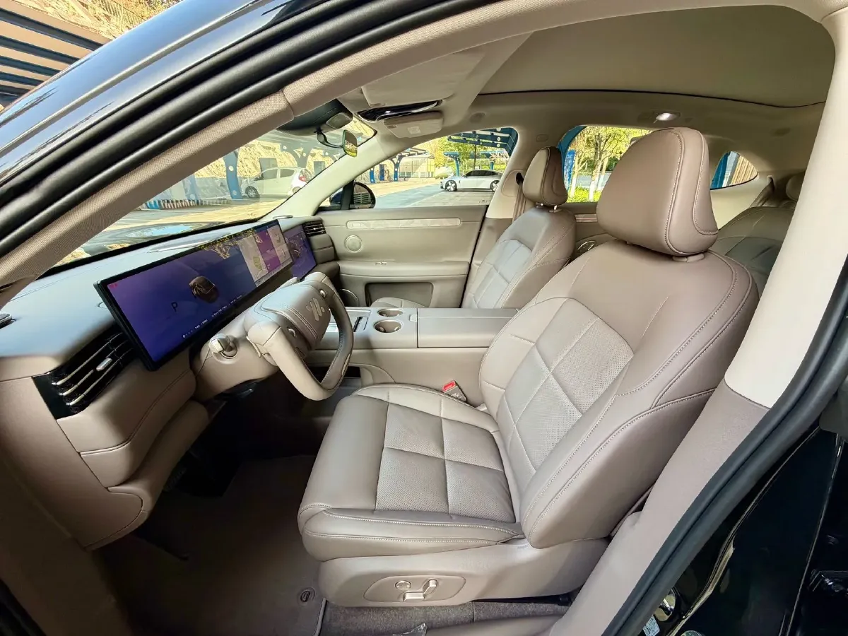 2026 IM LS6 REEV 155HP REEV,autocango,china used car exporter,china ev exporter,chinese used car exporter,chinese used ev exporter