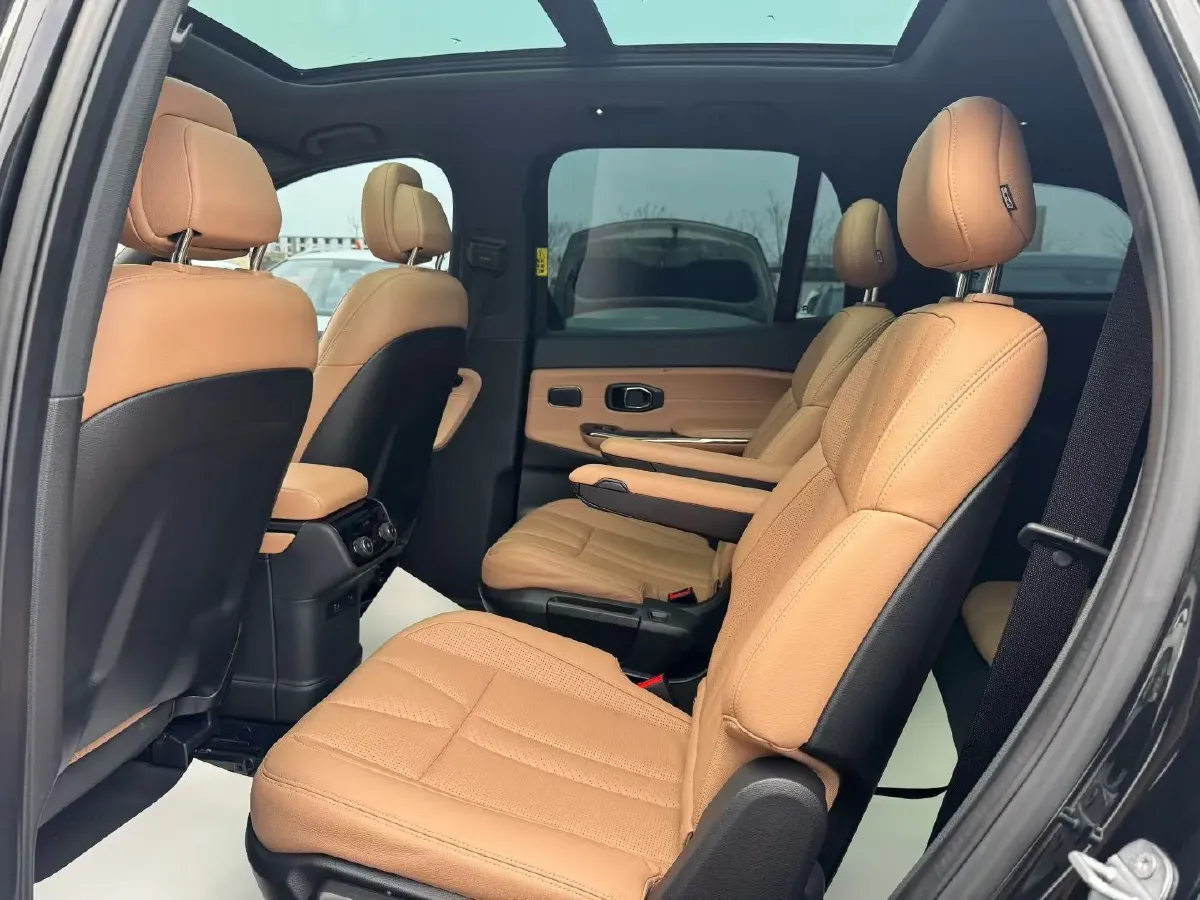 2020 NIO ES8 BEV 70KWH,autocango,china used car exporter,china ev exporter,chinese used car exporter,chinese used ev exporter