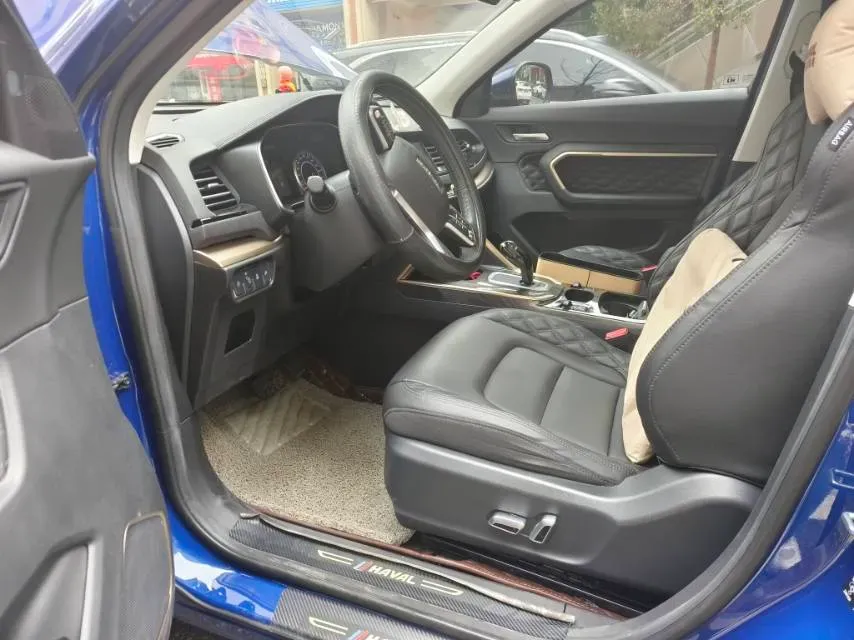 2020 Haval H6 1.5T 169HP L4 7DCT,autocango,china used car exporter,china ev exporter,chinese used car exporter,chinese used ev exporter