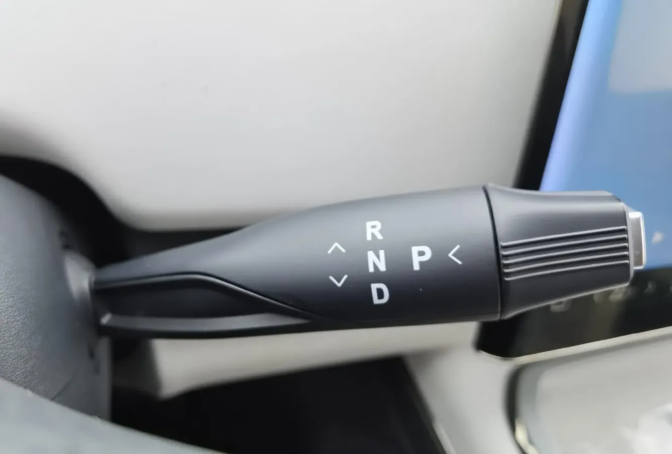 2024 Voyah ZhiYin BEV 109KWH,autocango,china used car exporter,china ev exporter,chinese used car exporter,chinese used ev exporter