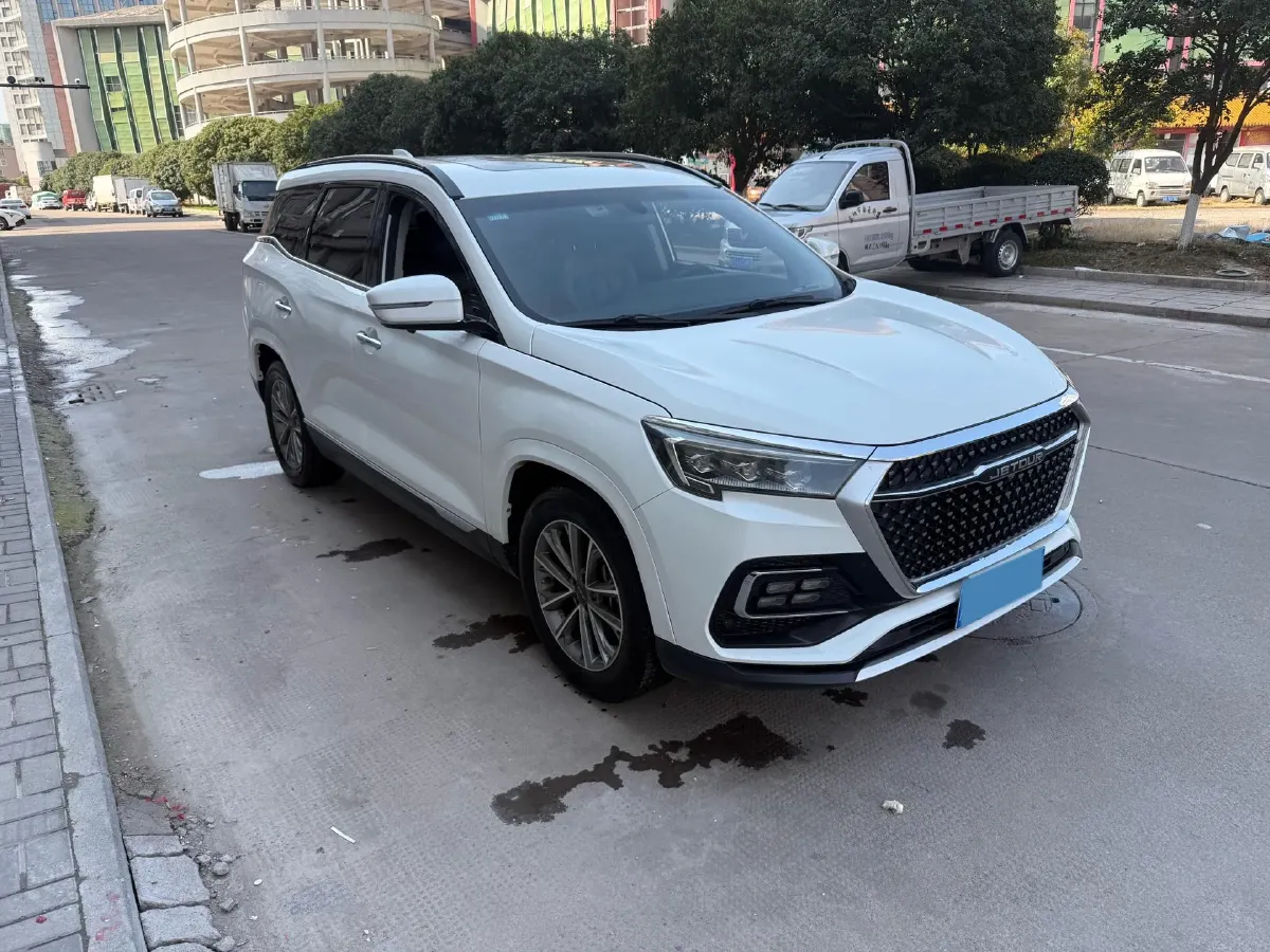2020 Jetour X95 1.5T 156HP L4 6MT,autocango,china used car exporter,china ev exporter,chinese used car exporter,chinese used ev exporter