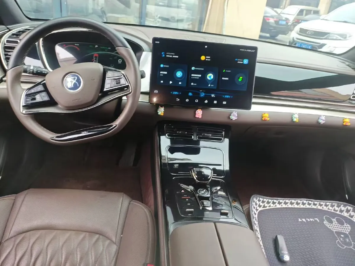 2023 BYD Han 1.5T 139HP L4 E-CVT PHEV 18.316KWH,autocango,china used car exporter,china ev exporter,chinese used car exporter,chinese used ev exporter