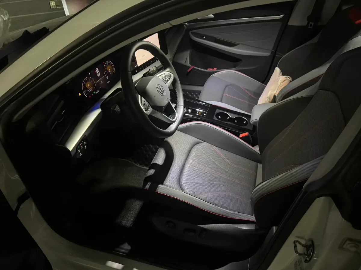 2023 Volkswagen Lamando 1.4T 150HP L4 7DCT,autocango,china used car exporter,china ev exporter,chinese used car exporter,chinese used ev exporter