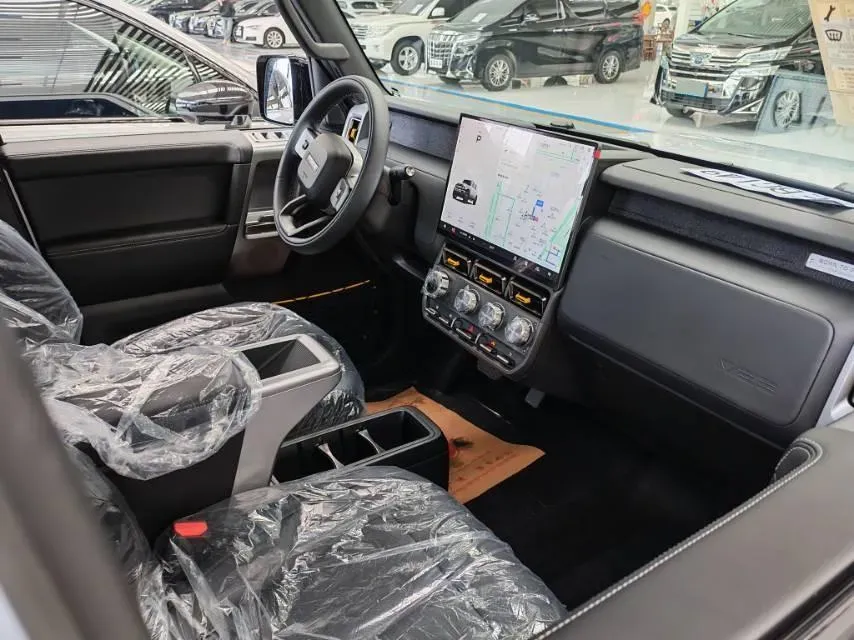 2025 Yufeng Auto Golden Warehouse BEV,autocango,china used car exporter,china ev exporter,chinese used car exporter,chinese used ev exporter