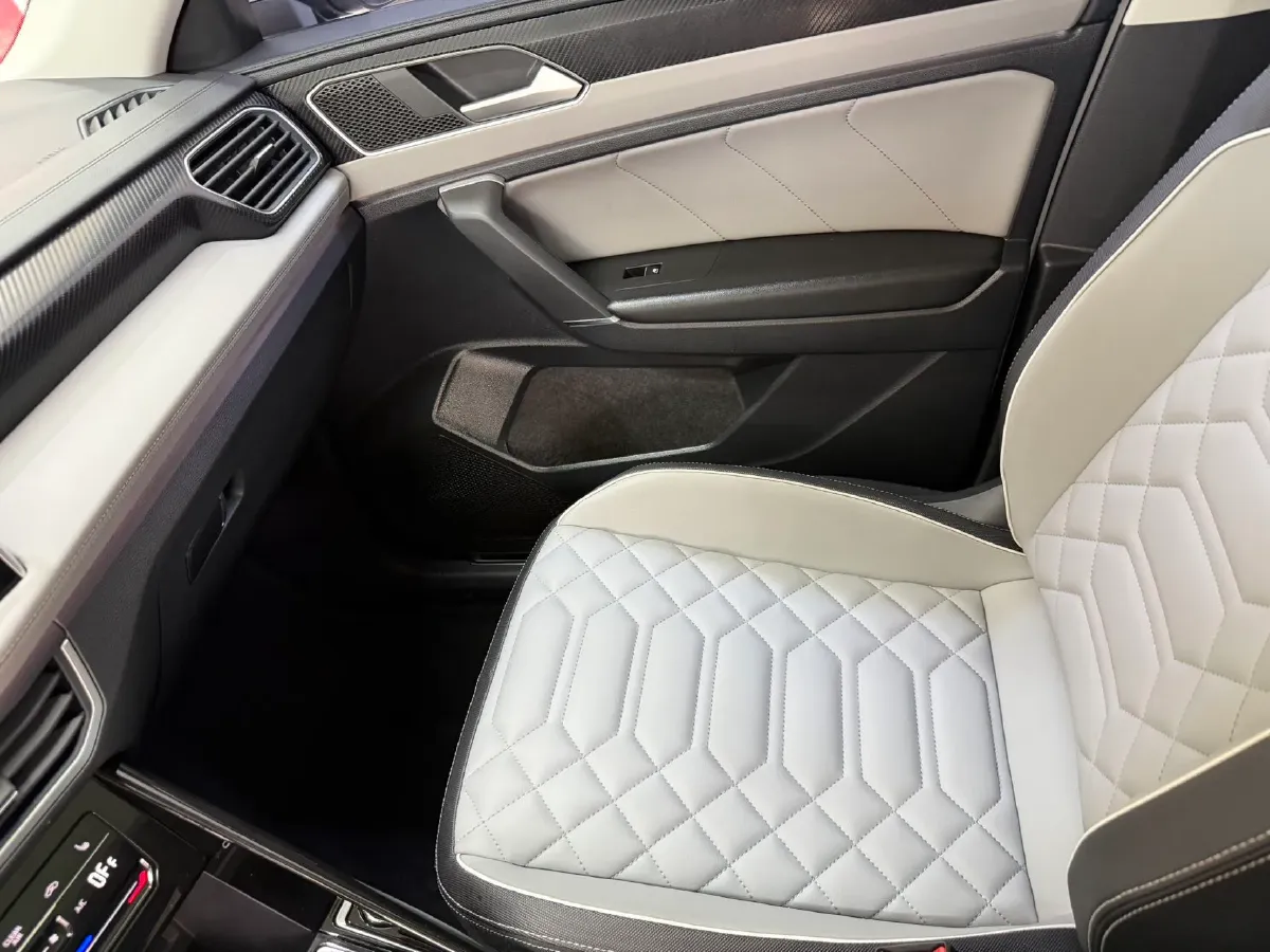 2023 Volkswagen Tayron 1.4T 150HP L4 7DCT,autocango,china used car exporter,china ev exporter,chinese used car exporter,chinese used ev exporter