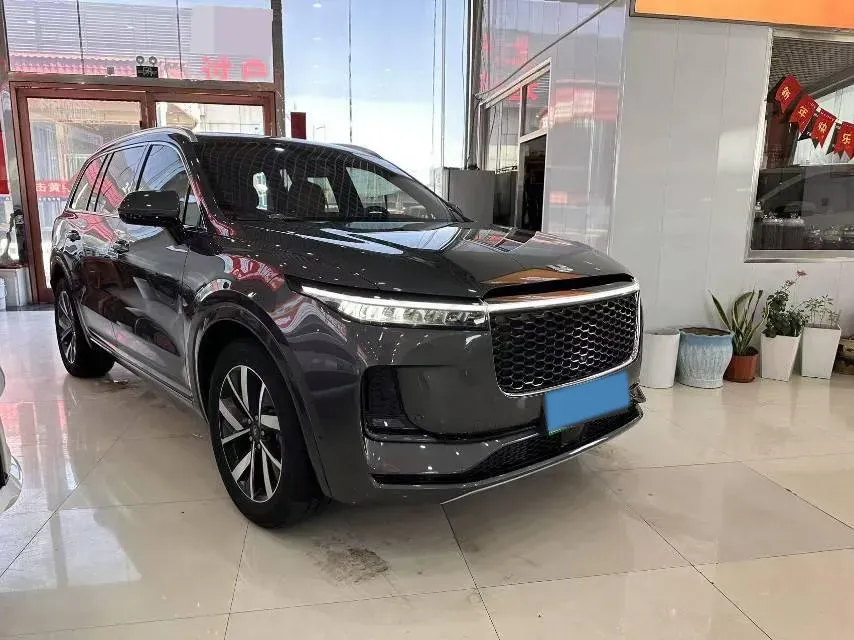 2021 Li ONE Range Extended 131HP REEV 40.5KWH,autocango,china used car exporter,china ev exporter,chinese used car exporter,chinese used ev exporter