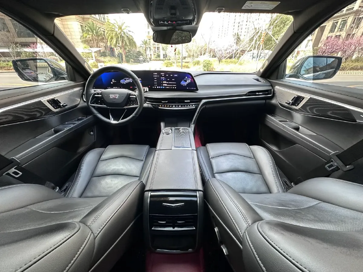 2023 Cadillac CT6 2.0T 237HP L4 10AT,autocango,china used car exporter,china ev exporter,chinese used car exporter,chinese used ev exporter