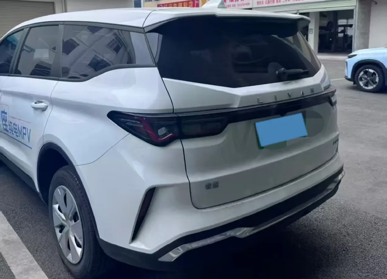 2025 Livan 8 BEV 68.03KWH,autocango,china used car exporter,china ev exporter,chinese used car exporter,chinese used ev exporter