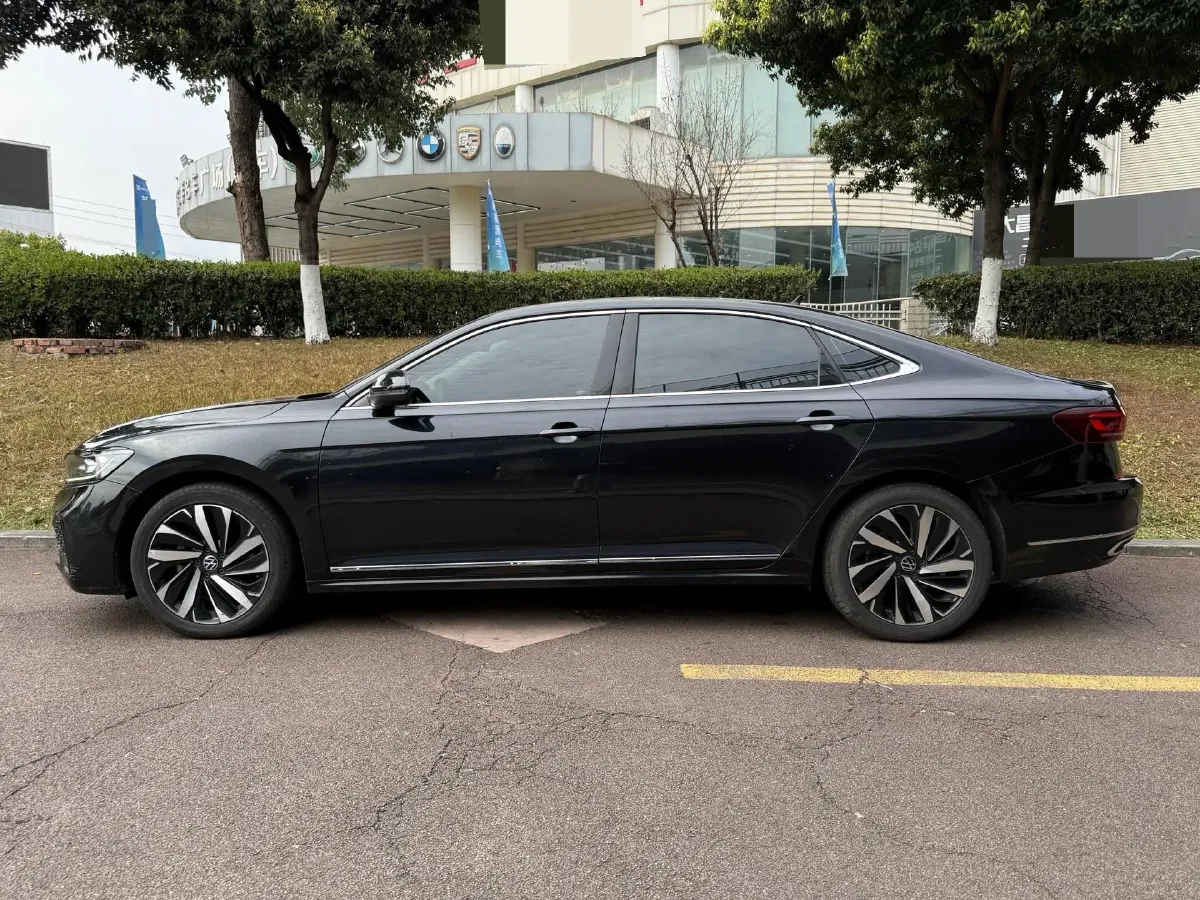 2022 Skoda Kodiak GT 2.0T 186HP L4 7DCT,autocango,china used car exporter,china ev exporter,chinese used car exporter,chinese used ev exporter