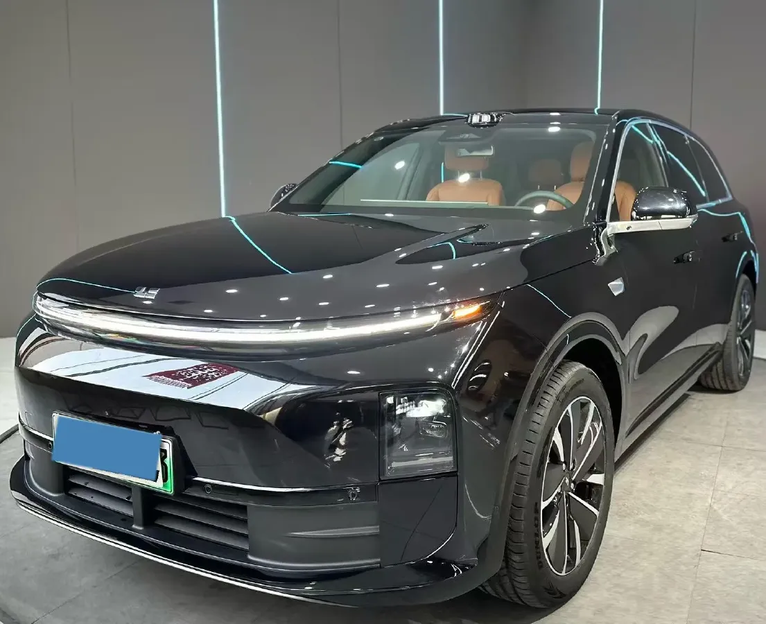 2025 Li L6 Range Extended 154HP L4 REEV,autocango,china used car exporter,china ev exporter,chinese used car exporter,chinese used ev exporter