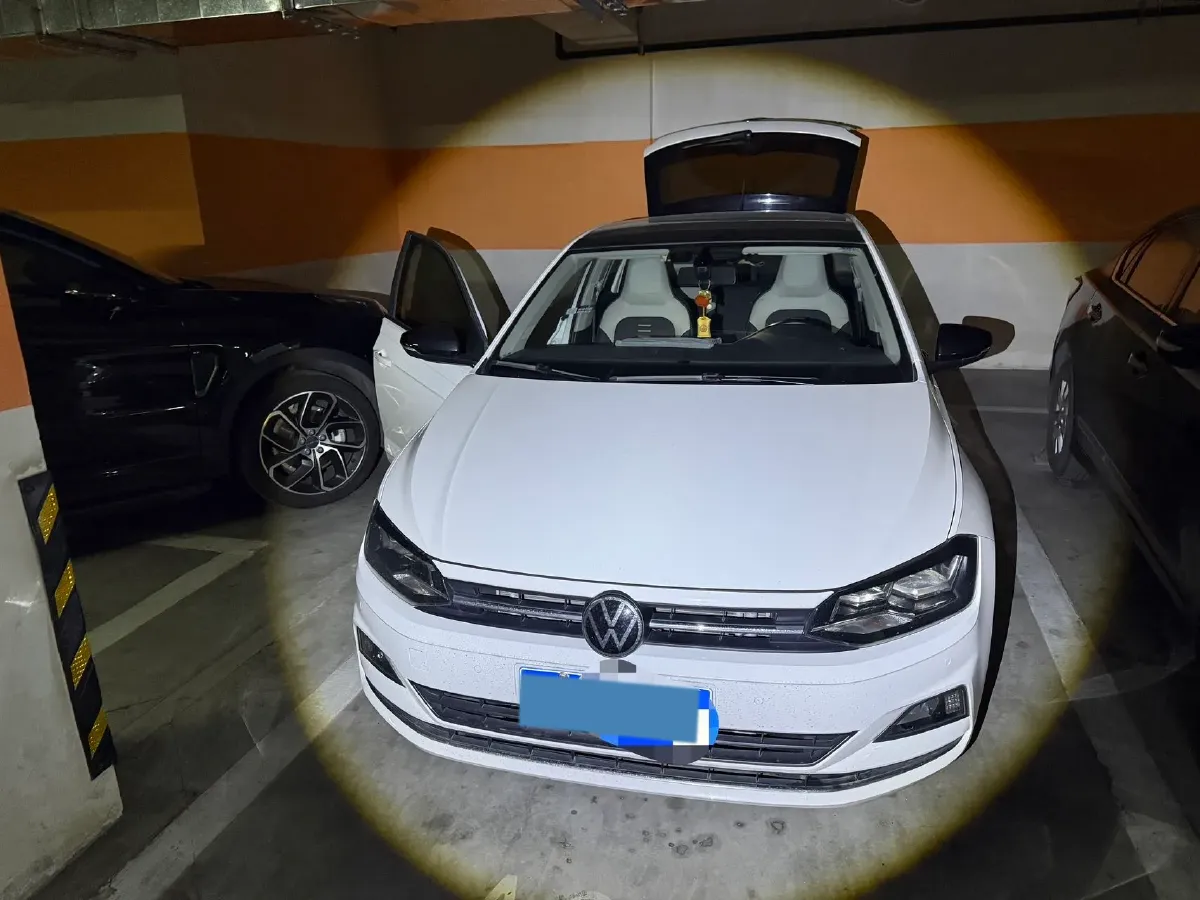 2021 DongFeng Aeolus AX7 1.6T 170HP L4 6AT,autocango,china used car exporter,china ev exporter,chinese used car exporter,chinese used ev exporter