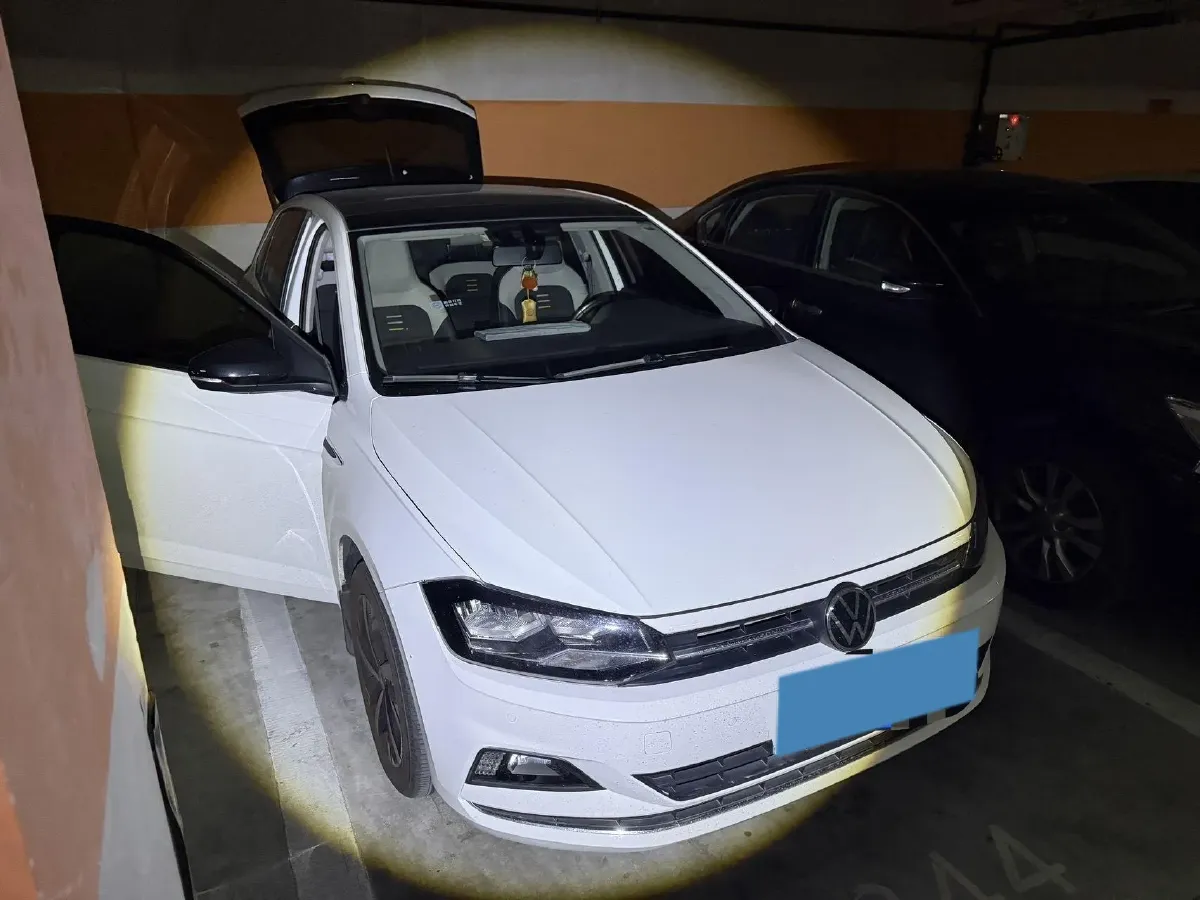 2021 DongFeng Aeolus AX7 1.6T 170HP L4 6AT,autocango,china used car exporter,china ev exporter,chinese used car exporter,chinese used ev exporter