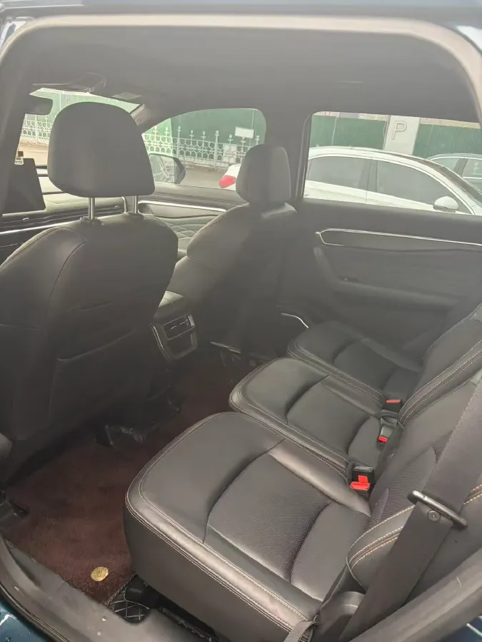 2023 Geely Okavango L 2.0T 218HP L4 7DCT,autocango,china used car exporter,china ev exporter,chinese used car exporter,chinese used ev exporter