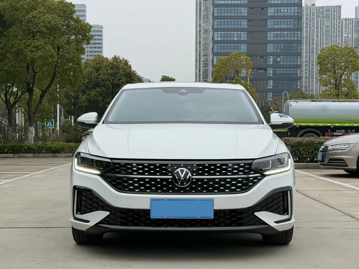 2024 Volkswagen Lavida 1.5L 110HP L4 6AT,autocango,china used car exporter,china ev exporter,chinese used car exporter,chinese used ev exporter