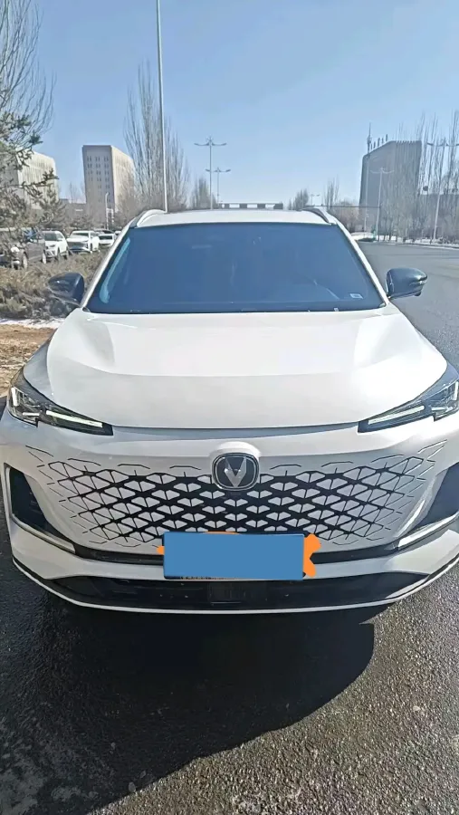 2023 ChangAn CS55 Plus 1.5T 188HP L4 7DCT,autocango,china used car exporter,china ev exporter,chinese used car exporter,chinese used ev exporter