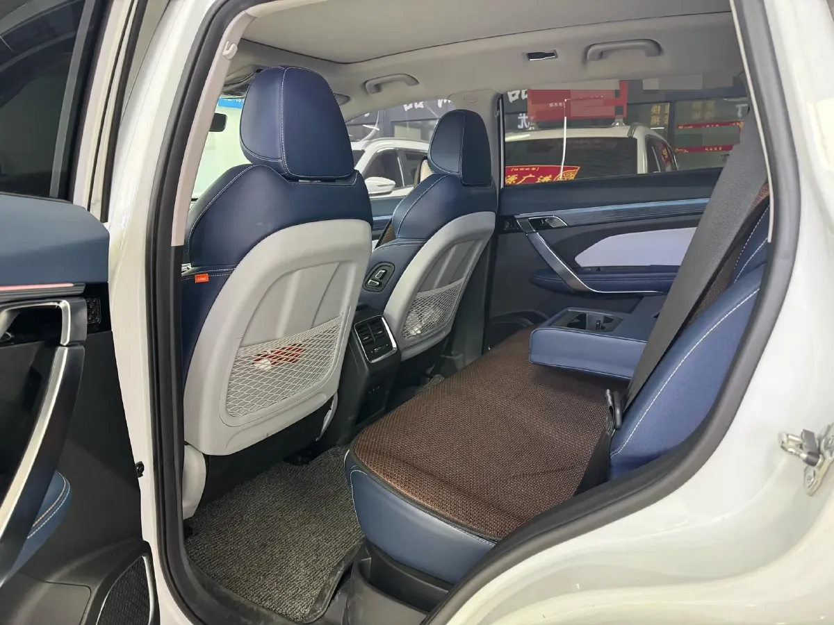 2022 Geely Azkarra 1.8T 184HP L4 7DCT,autocango,china used car exporter,china ev exporter,chinese used car exporter,chinese used ev exporter