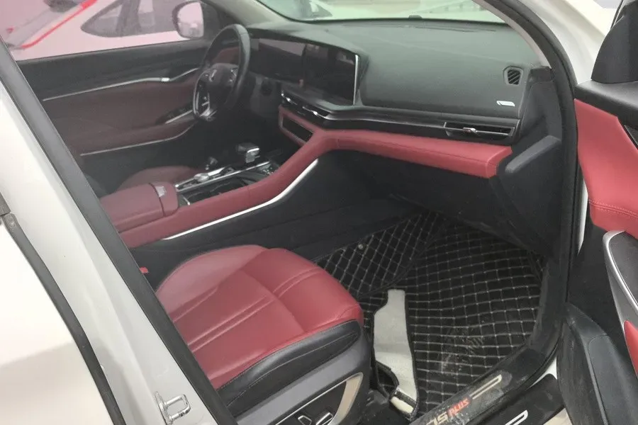 2022 ChangAn CS75 Plus 2.0T 233HP L4 8AT,autocango,china used car exporter,china ev exporter,chinese used car exporter,chinese used ev exporter