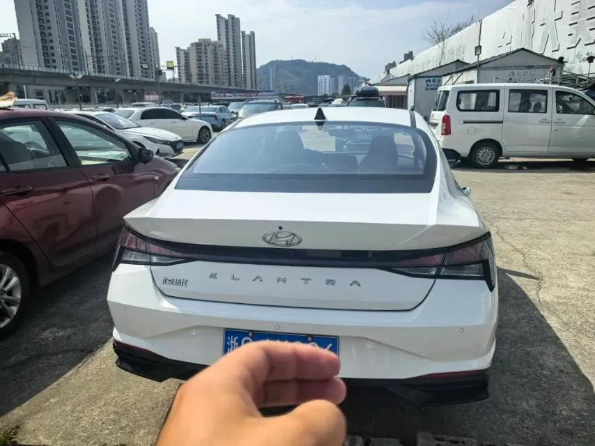2023 Hyundai Elantra 1.5L 115HP L4 CVT,autocango,china used car exporter,china ev exporter,chinese used car exporter,chinese used ev exporter