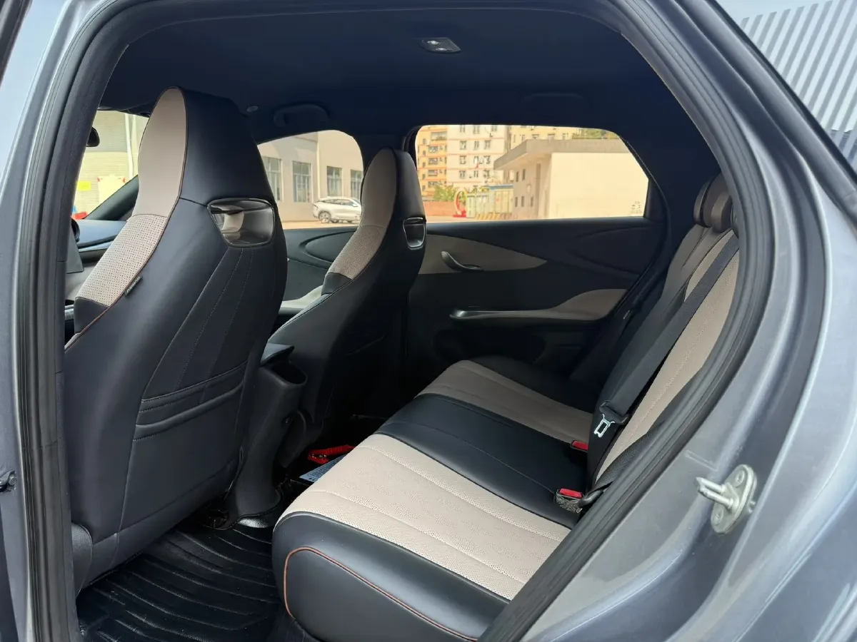 2023 BYD Dolphin BEV 44.928KWH,autocango,china used car exporter,china ev exporter,chinese used car exporter,chinese used ev exporter