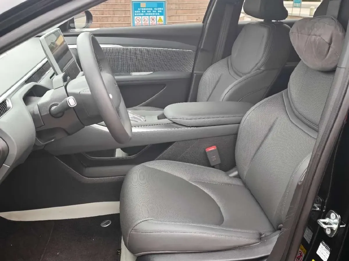 2024 Xpeng MONA M03 BEV 62.2KWH,autocango,china used car exporter,china ev exporter,chinese used car exporter,chinese used ev exporter