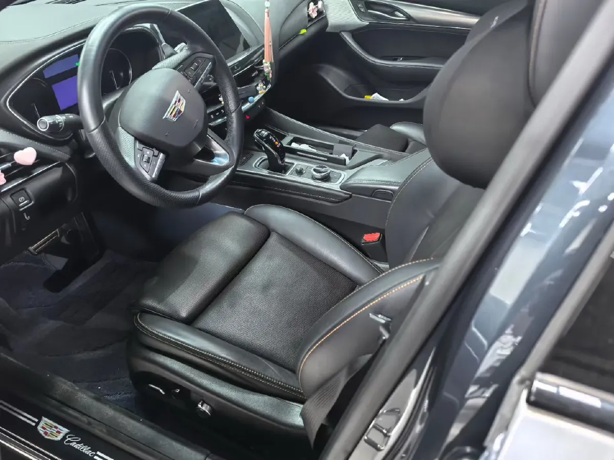 2021 Cadillac CT5 2.0T 237HP L4 10AT,autocango,china used car exporter,china ev exporter,chinese used car exporter,chinese used ev exporter