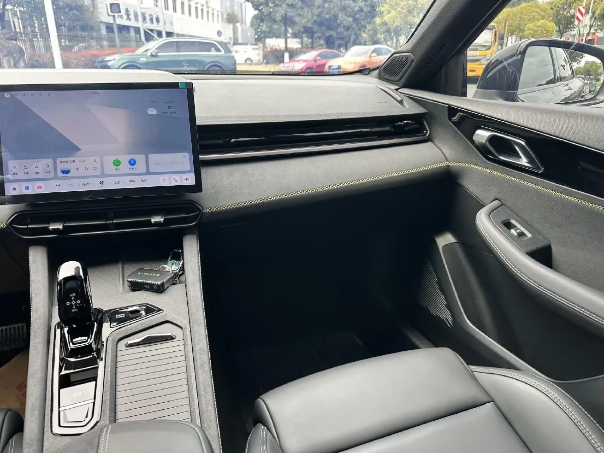 2023 Haval H5 2.0T 224HP L4 8AT,autocango,china used car exporter,china ev exporter,chinese used car exporter,chinese used ev exporter