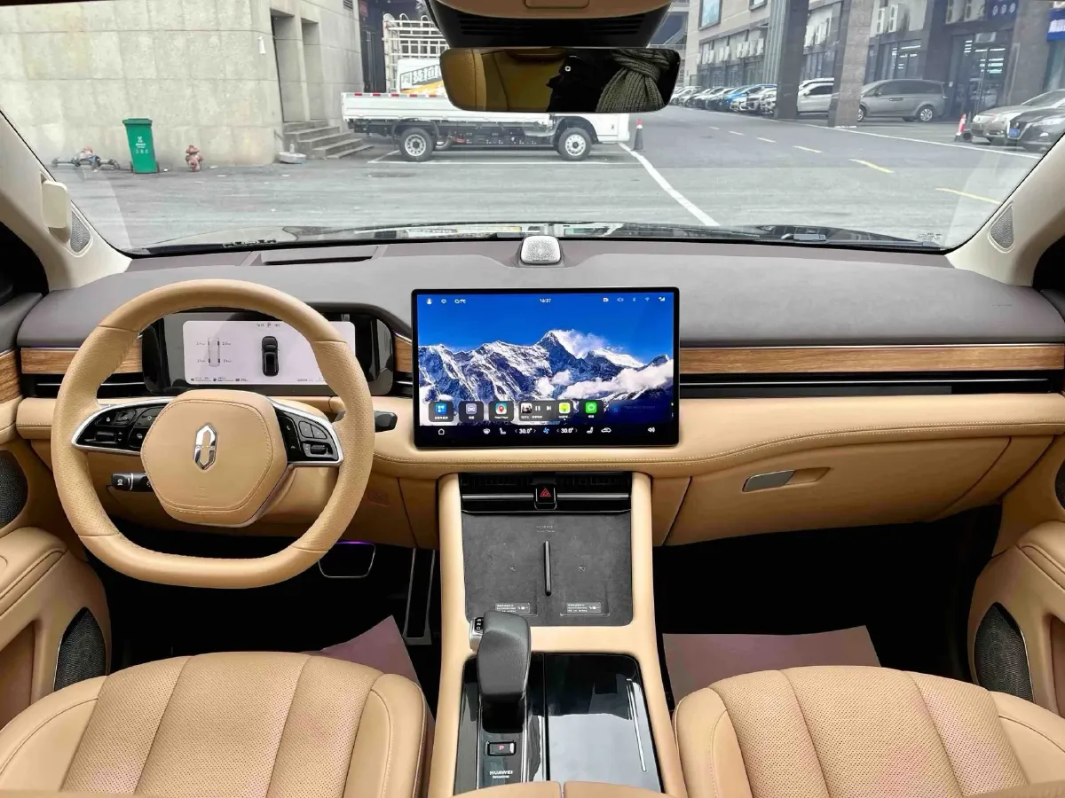 2024 Ford Transit 2.0T 143HP L4 9AT,autocango,china used car exporter,china ev exporter,chinese used car exporter,chinese used ev exporter