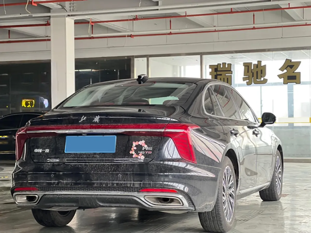 2023 HongQi H5 2.0T 224HP L4 8AT,autocango,china used car exporter,china ev exporter,chinese used car exporter,chinese used ev exporter