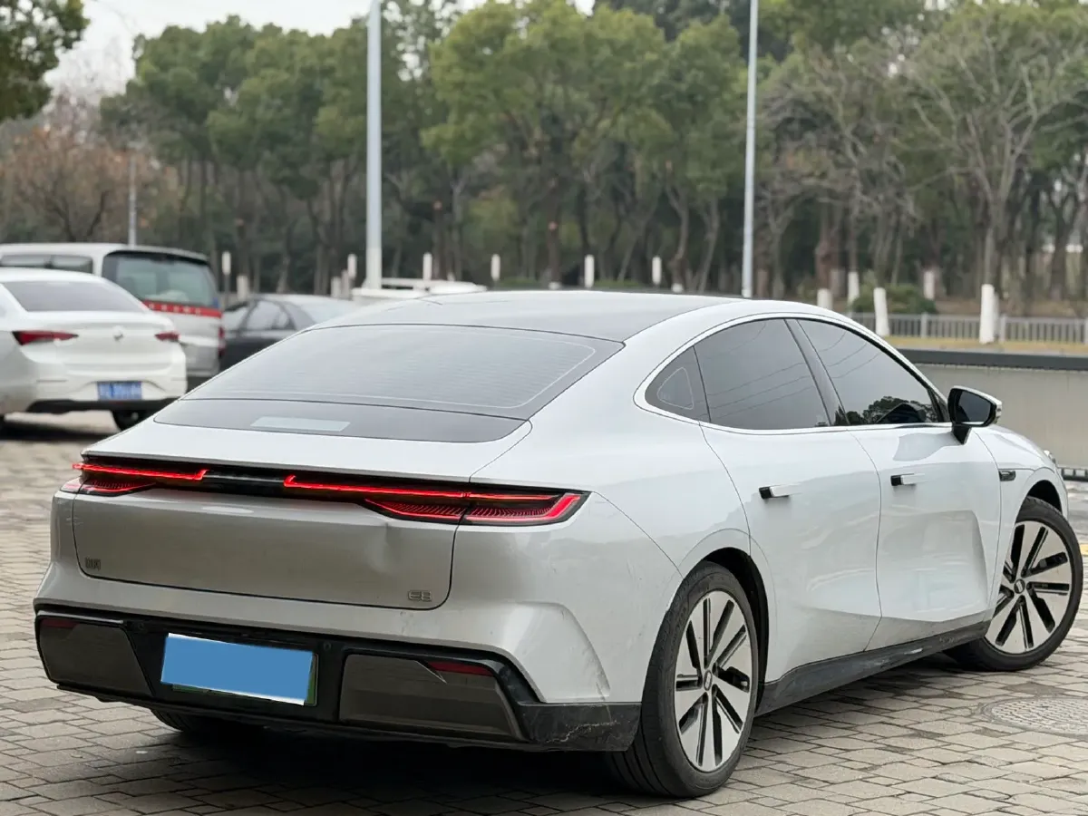 2024 Geely Galaxy E8 BEV 62KWH,autocango,china used car exporter,china ev exporter,chinese used car exporter,chinese used ev exporter