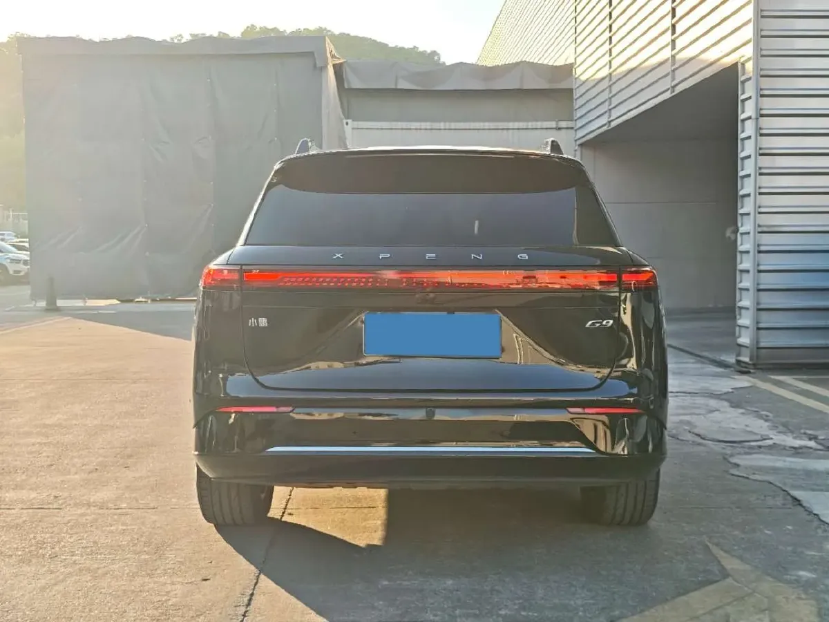 2024 Xpeng G9 BEV 98KWH,autocango,china used car exporter,china ev exporter,chinese used car exporter,chinese used ev exporter