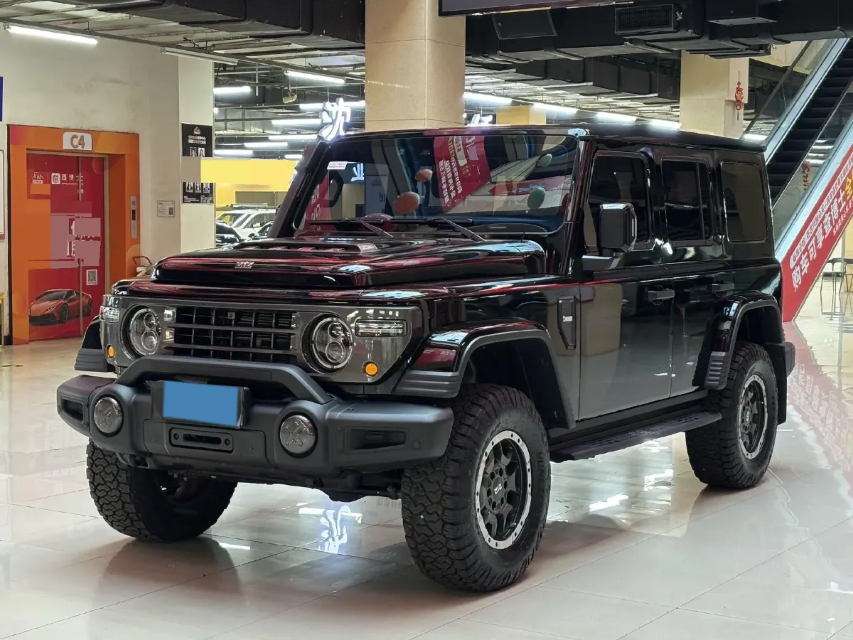 2025 212 212 T01 2.0T 252HP L4 8AT,autocango,china used car exporter,china ev exporter,chinese used car exporter,chinese used ev exporter