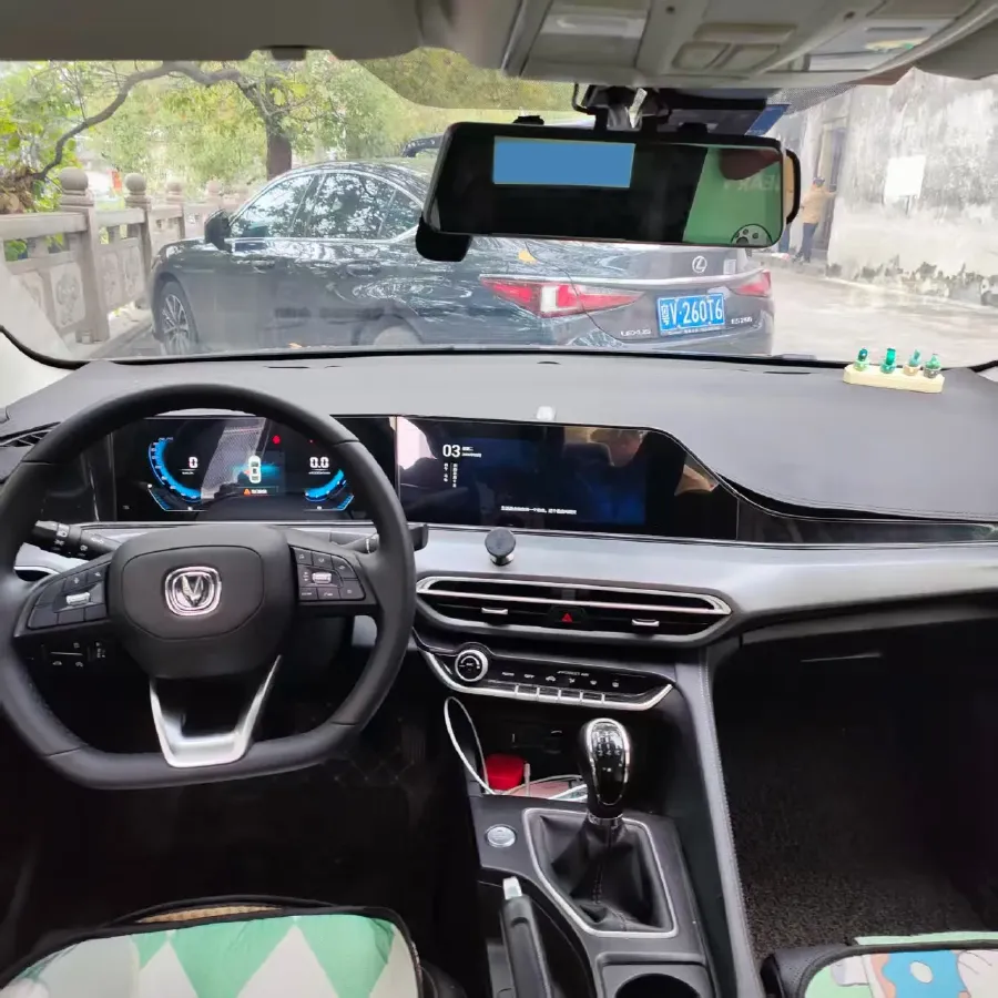 2021 ChangAn Eado 1.6L 128HP L4 5MT,autocango,china used car exporter,china ev exporter,chinese used car exporter,chinese used ev exporter