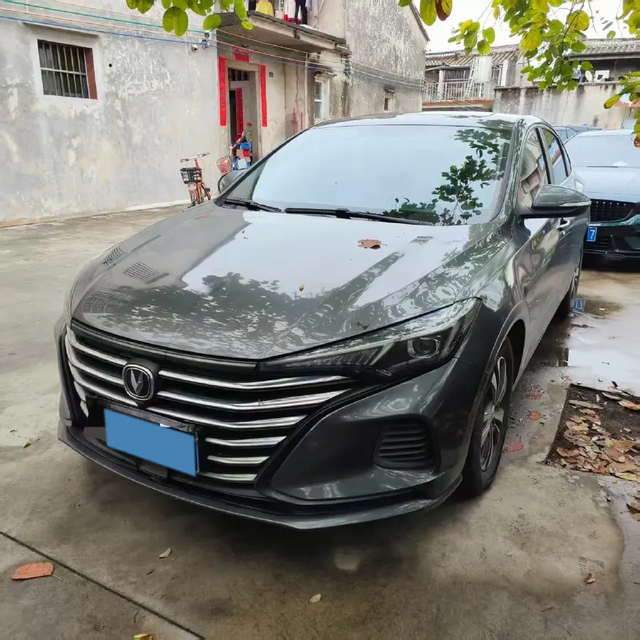 2021 ChangAn Eado 1.6L 128HP L4 5MT,autocango,china used car exporter,china ev exporter,chinese used car exporter,chinese used ev exporter
