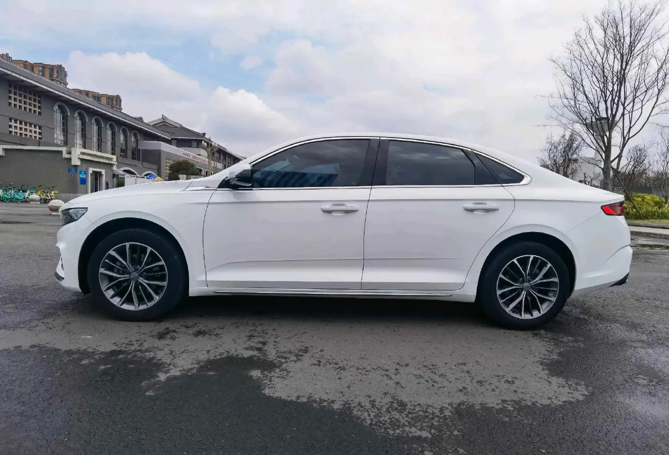 2021 Geely Preface 2.0T 190HP L4 7DCT,autocango,china used car exporter,china ev exporter,chinese used car exporter,chinese used ev exporter